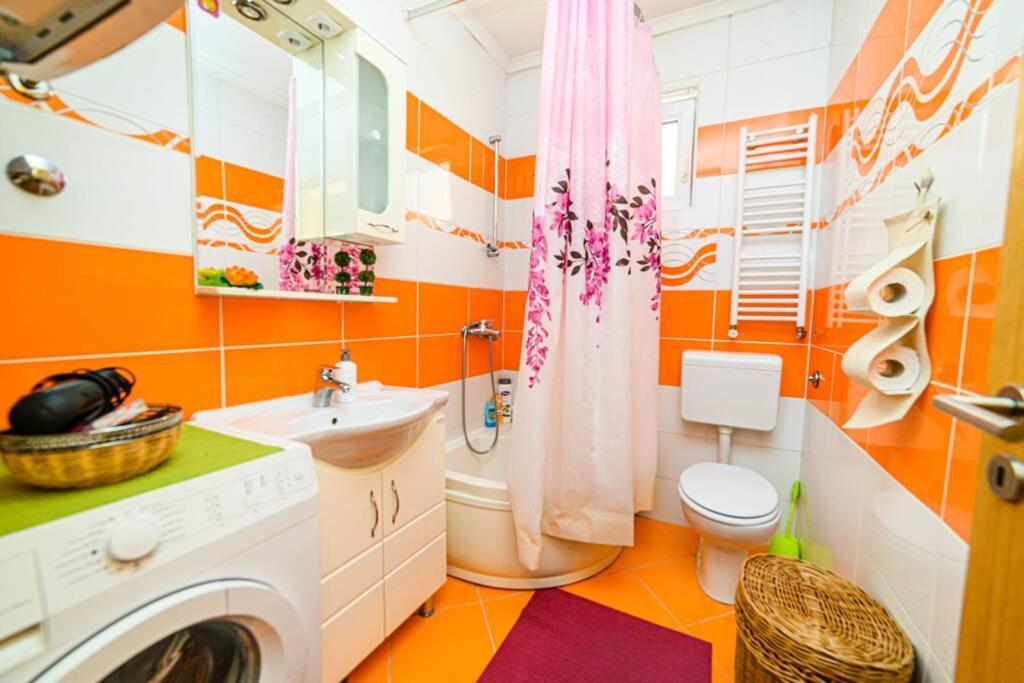 Cute And Cozy Studio With Cathedral View-Excellent Location Sarajevo Exterior photo