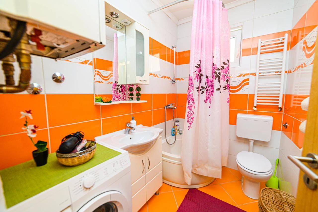 Cute And Cozy Studio With Cathedral View-Excellent Location Sarajevo Exterior photo
